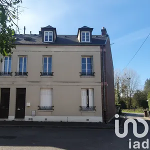 Building at Senlis (60300)