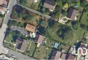 Building plot at Osny (95520)