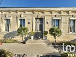 Demeure à Saint-Médard-en-Jalles (33160)