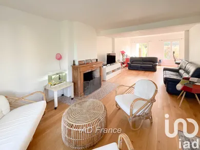 Maison à Vernouillet (78540)