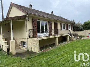 House at Villeneuve-sur-Yonne (89500)