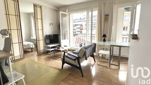 Apartment at Paris (75016)
