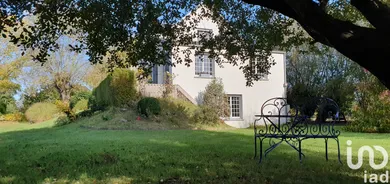 Maison à Genêts (50530)