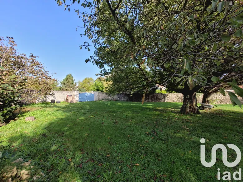 Terrain 807 m² · à Verberie · 95 000 €