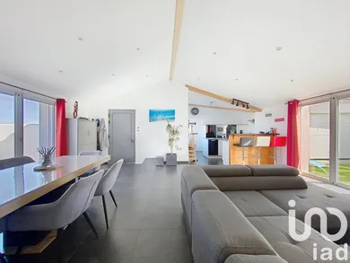 Maison à Loix (17111)