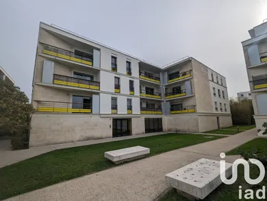 Apartment at Bordeaux (33100)