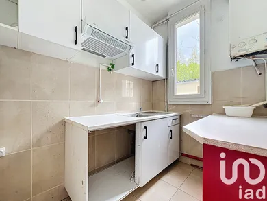 Apartment in Colombes (92700)