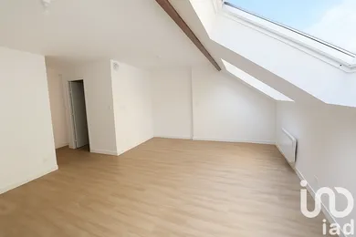 Apartment in Sautron (44880)