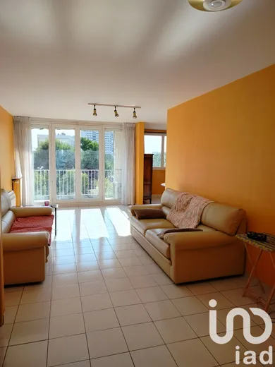 Apartment in Tours (37000)
