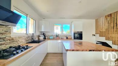 House at Claira (66530)