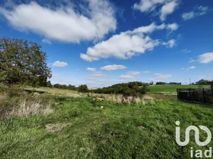 Terrain à bâtir à Beauregard-Vendon (63460)