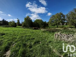Terrain à bâtir à Beauregard-Vendon (63460)