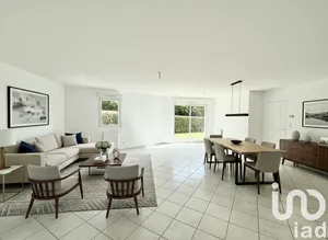 Pavillon à Bonchamp-lès-Laval (53960)