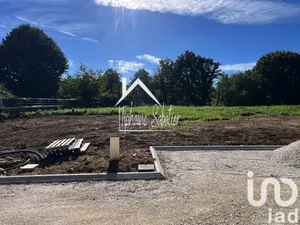 Terrain à bâtir à Saint-Alban-de-Roche (38080)