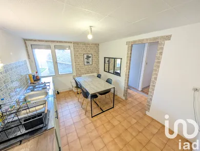 Townhouse in Lussac-les-Châteaux (86320)
