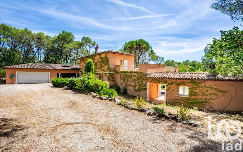Maison 5 pièces 240 m² · à Seillans · 240 m² · 995 000 €