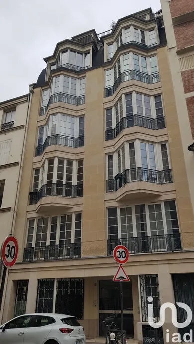 Appartement à Paris (75015)