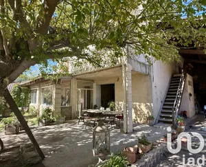 Maison de campagne à Velleron (84740)