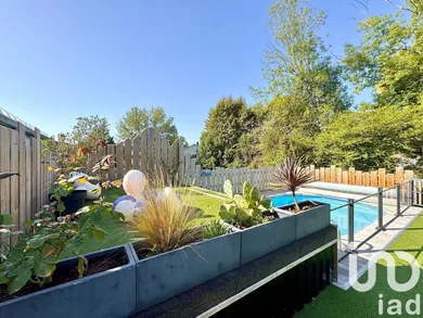 House at Lons (64140)