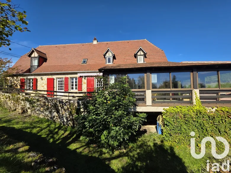 Maison 9 pièces 210 m² · à Thégra · 210 m² · 315 000 €