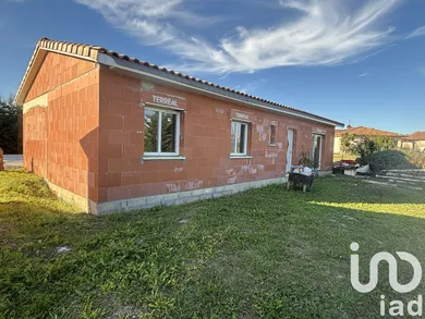 House in Montbeton (82290)