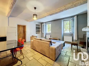 Apartment in Saint-Paul-en-Forêt (83440)