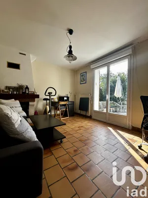 Maison traditionnelle à La Chapelle-Saint-Mesmin (45380)