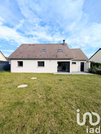 Detached house at Rouvroy (02100)
