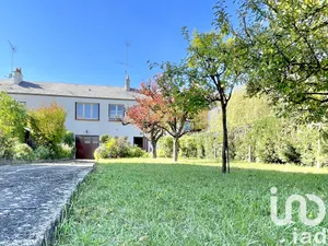 Maison à Saint-Jean-de-la-Ruelle (45140)