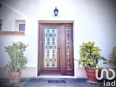 Maison à Saint-Jean-de-la-Ruelle (45140)