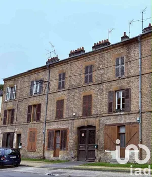 Building in Sedan (08200)