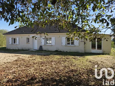 Maison traditionnelle à Queyssac-les-Vignes (19120)