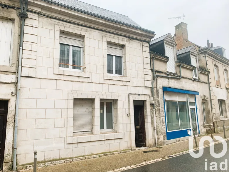 Immeuble 230 m² · à Montoire-sur-le-Loir · 230 m² · 195 000 €