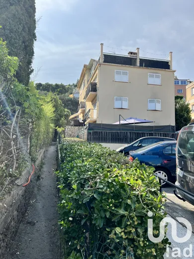 Appartement à Mandelieu-la-Napoule (06210)