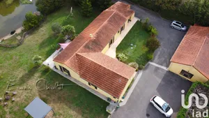 Maison à Saint-Étienne-de-Montluc (44360)