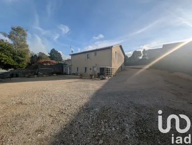 House at Dortan (01590)