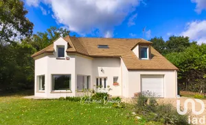 Maison à Vaux-sur-Seine (78740)