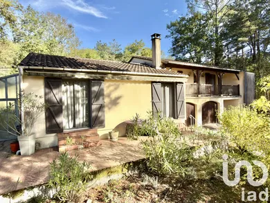 Maison traditionnelle à Aubas (24290)