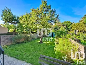 House at Suresnes (92150)