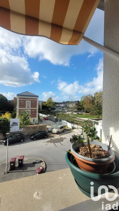 Apartment at Lagny-sur-Marne (77400)