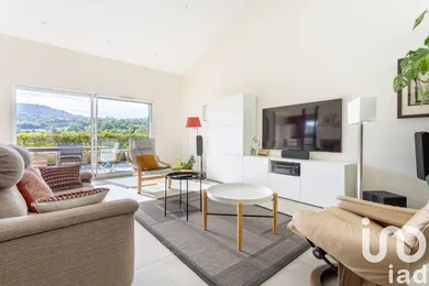 Maison d'architecte à Romagnat (63540)