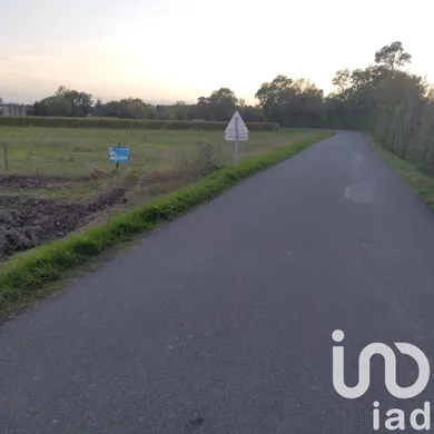 Farm land at Bréville (16370)