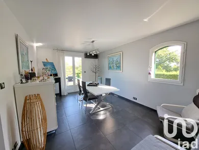 House at Dornes (58390)