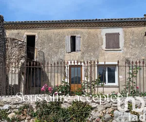 Ferme à Saint-Vincent-la-Commanderie (26300)