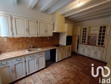 Townhouse in Beaumont-sur-Sarthe (72170)