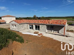 Traditional house at Agris (16110)