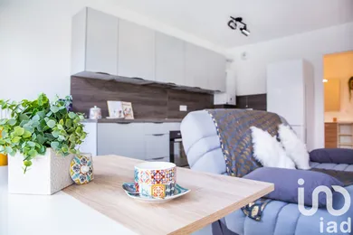 Studio à Pontault-Combault (77340)