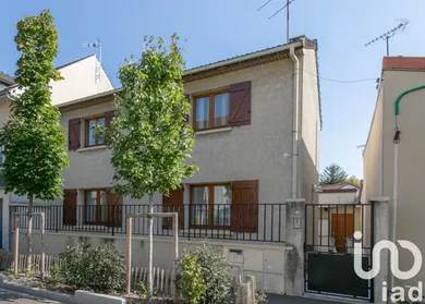 House in Alfortville (94140)