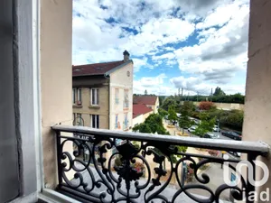 Appartement à Les Mureaux (78130)