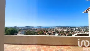 Maison à Toulon (83200)